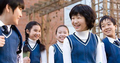 新加坡留学选择科文，心仪院校申请无忧，带薪实习就业无忧！