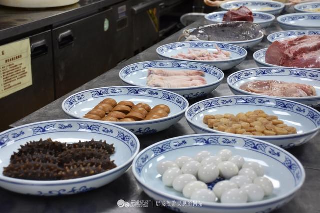 闽菜经典佛跳墙，酒坛里慢煨的非遗美食