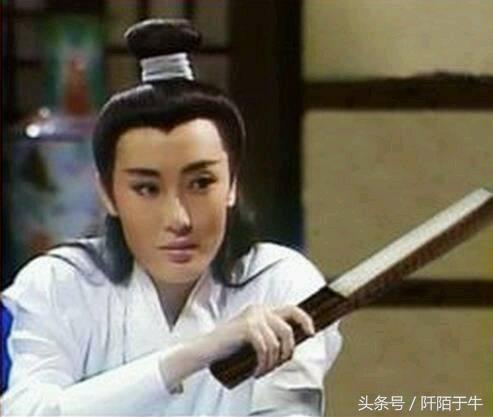 25年前的这部莲花争霸，除了翩翩白少，居然暗藏这么多绝色美女