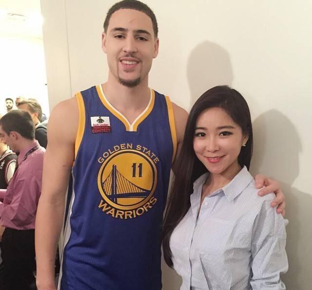 NBA前线最美女记者之中日PK