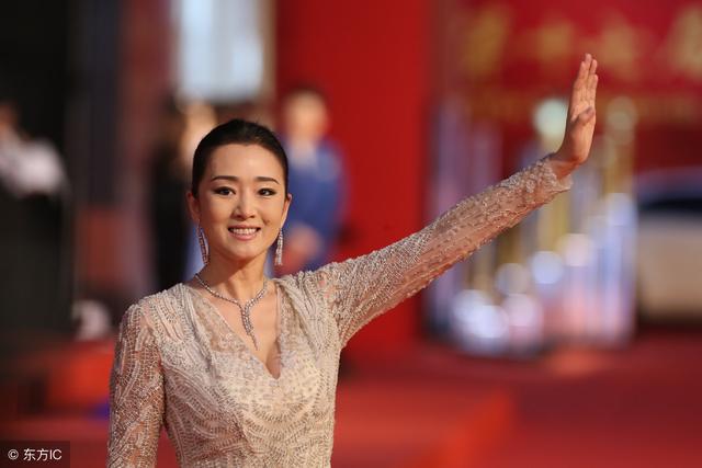 新加坡籍华裔女演员：巩俐