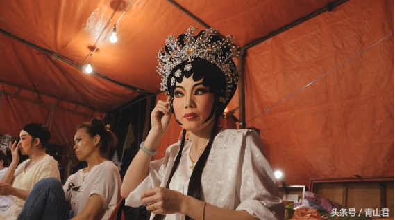 “我们是为神灵表演”：中国潮剧在泰国