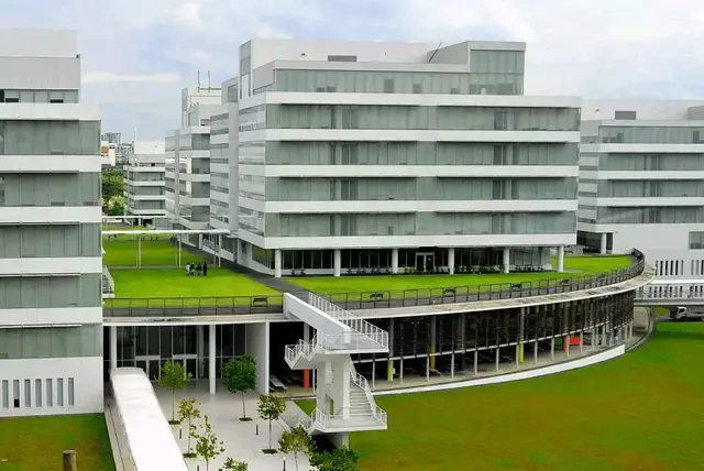 新加坡共和理工学院道歉！