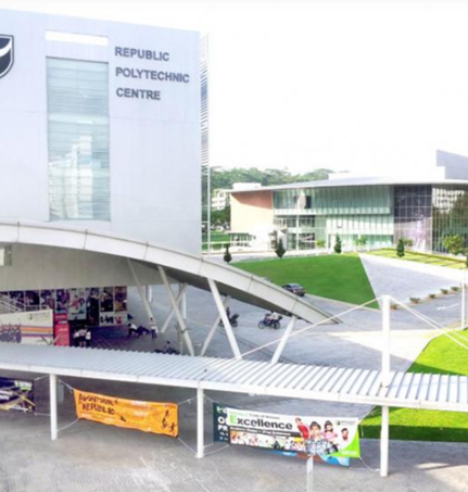 新加坡理工学院摆乌龙！16名学生差点没书读……这真的公平吗？