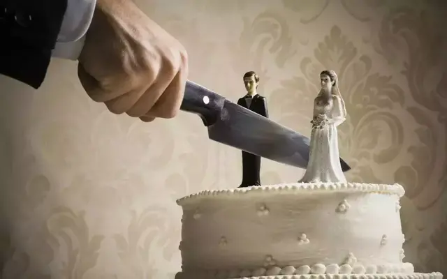 婚后他变性了，她们在新加坡的婚姻被宣告无效