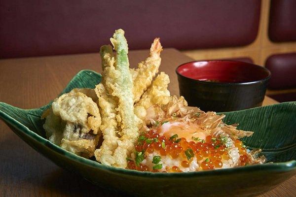 新加坡排队名店！人气丼饭琥珀天丼台湾登场