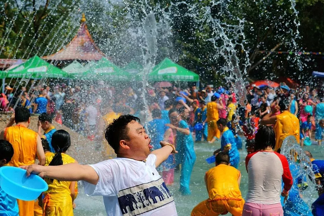 4月最佳旅行地清单出炉，不要辜负这稍纵即逝的春天！