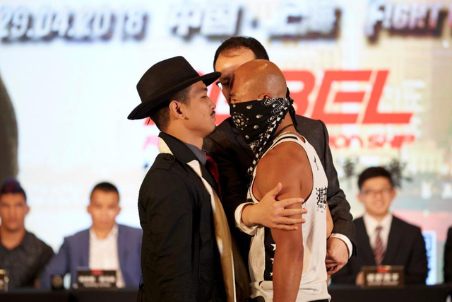 遭菲律宾拳王轻视，少林功夫小子刘连杰怒称：一回合KO