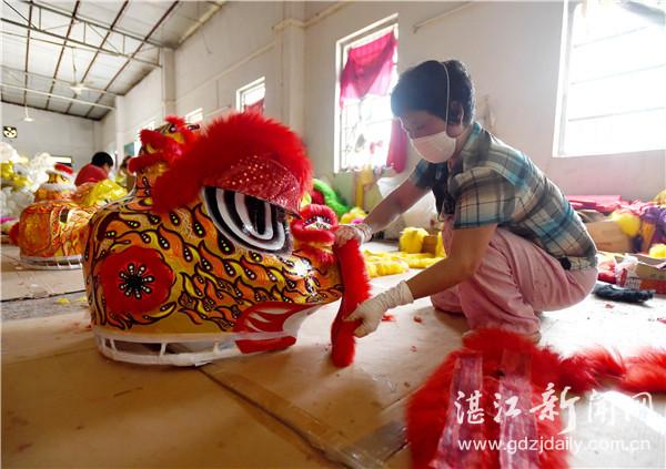 遂溪龙湾筑牢产业链助推醒狮狂舞