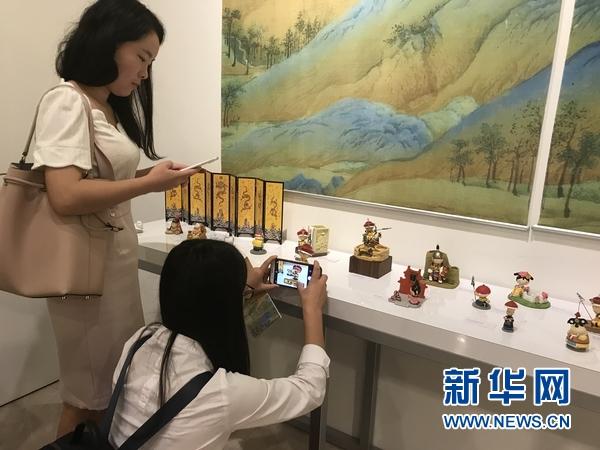 中国故宫文化创意产品国际综合展在新加坡举办