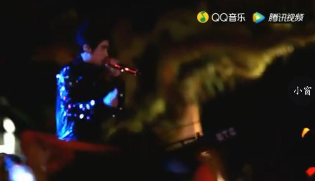 时隔六年周杰伦再次在新加坡F1大奖赛开唱