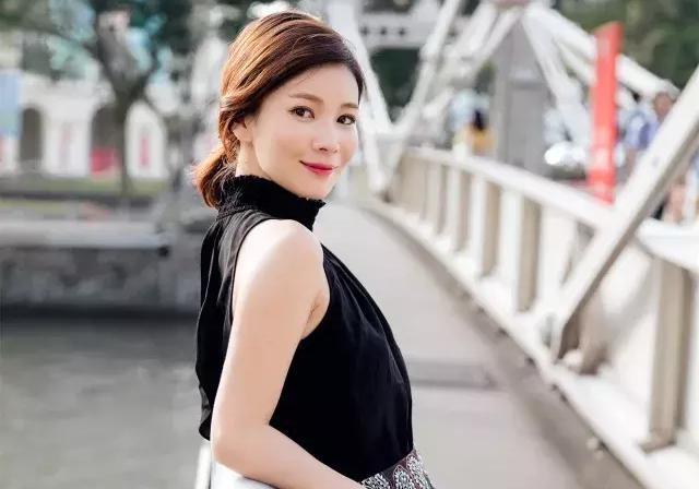 淼淼会不会护肤我不知道，她很时髦倒是真的