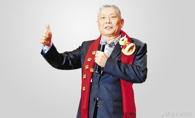他曾被批败家子如今身家500亿，超越富士康成台湾首富！