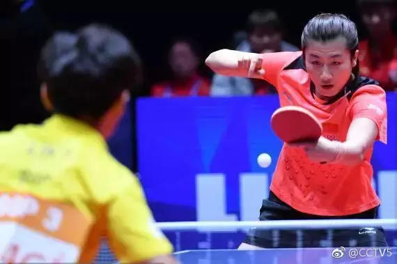 世乒赛 中国3-1新加坡得4连胜