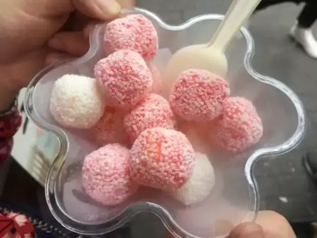 哈哈哈！号称“谢霆锋都吃过”的这款神奇冰淇淋，被扒得有点惨