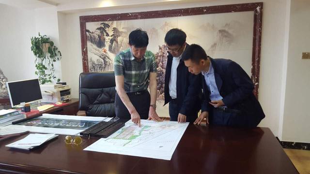 新加坡普洛斯（中国）公司考察长德空港