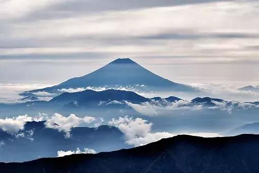 37岁就退休，与巴菲特、索罗斯齐名，他这样说中国