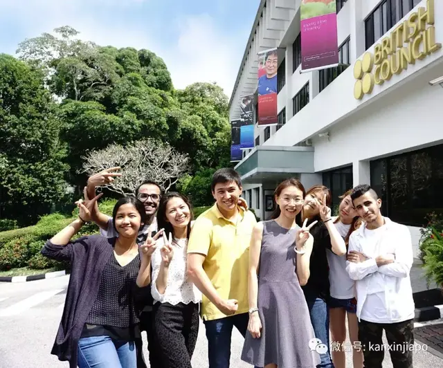 在新加坡读书的学生，英文为什么这么好？