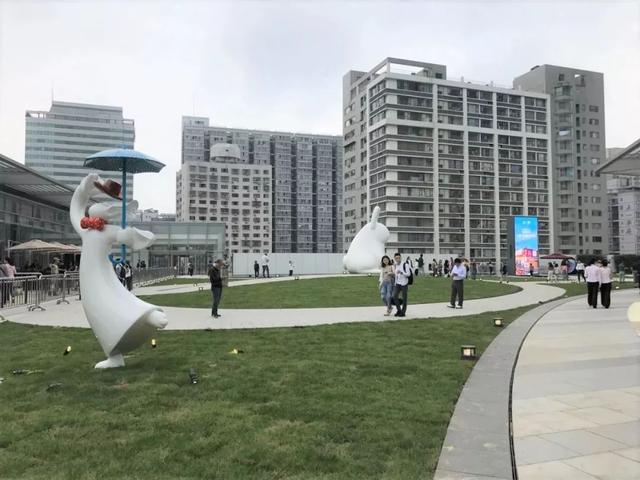 无“屋顶花园”不“商场”，购物中心屋顶能做什么文章？