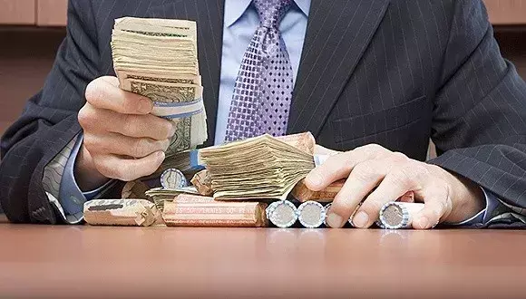 在新加坡解雇员工应如何赔偿？