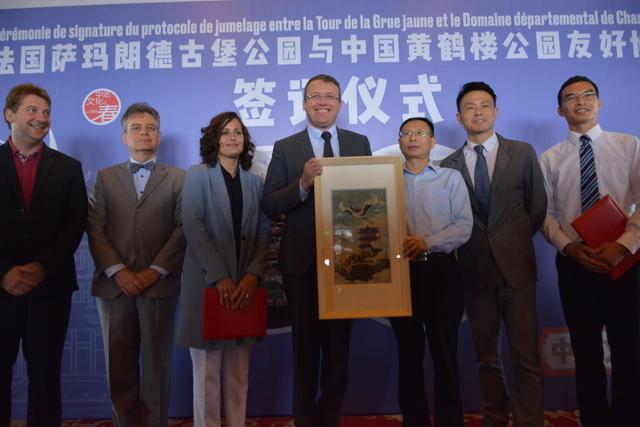 一起去黄鹤楼吧！中法文化之春武汉站由马戏音乐加舞蹈开启！