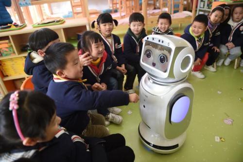 香港幼教机构北上内地 发力AI抢揽幼教“蛋糕”