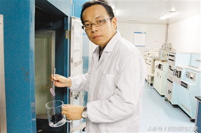 35岁，便拥有“三重身份”，投身“中国芯”研究，公司市场估值达10亿！