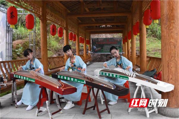 2018怀化·沅陵碣滩茶文化旅游节清新开幕