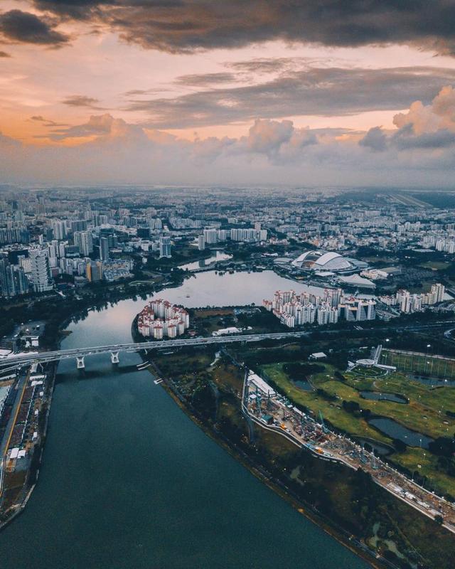 摄影师用镜头从不同角度记录新加坡这座城市