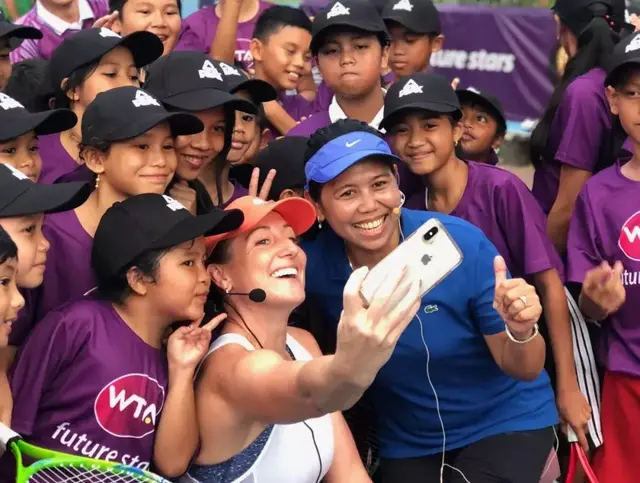 慈善活动｜印尼名宿巴苏琪的本土网球课堂