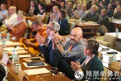 中西方学者广州大佛寺论“生死” 耀智法师总结发言