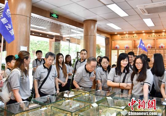 印尼药商：中医药文化之博大精深令人震撼（图）