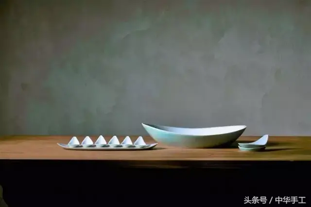 茶筒变身音乐盒、香炉无火自燃，日本手艺人让传统工艺变身黑科技