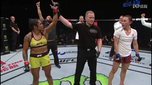 UFC新加坡站，中国力量传捷报