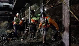 新加坡建筑工人的暖心之举！