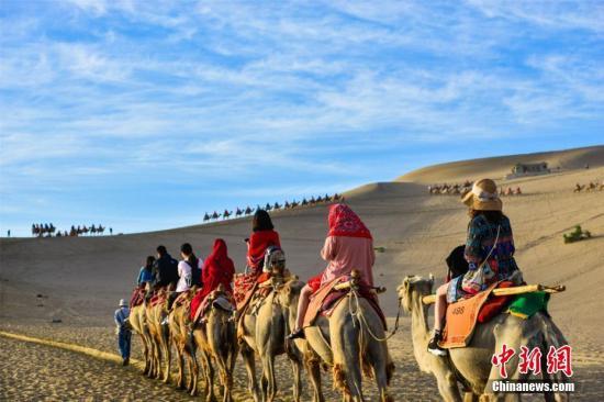 境外旅行商谈丝路游三十载：“囧途”变黄金线路