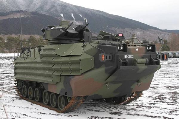 讲武谈兵｜美军敲定的新一代两栖战车，还值得中国仿效吗？