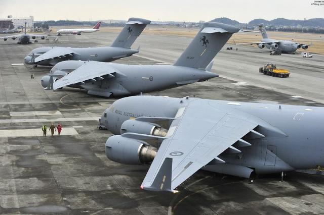 我们不一样：特朗普专用直升机和专车被运送到新加坡