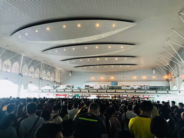 马来西亚进入三个月“免税假期”，坡岛小伙伴一起去“剁手”？