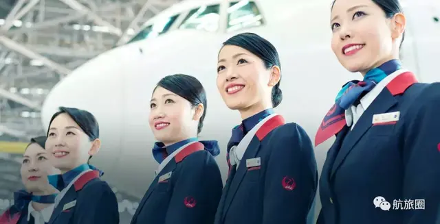 航空界奥斯卡丨南航意外获奖，海航8年蝉联五星陈峰首次亲领奖