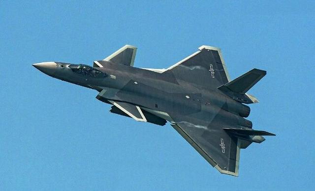 不是说好要买F35,咋突然提到歼20？新加坡别闹了，这锅我们不能背