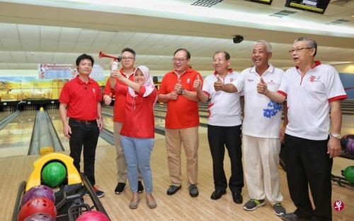 新加坡“宗乡青年体育节”开幕 盼打破千人参赛纪录