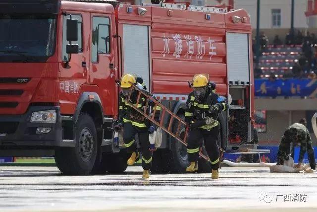 东盟消防运动会丨中外消防员运动场上齐“亮剑”，华山论剑谁与争锋？！