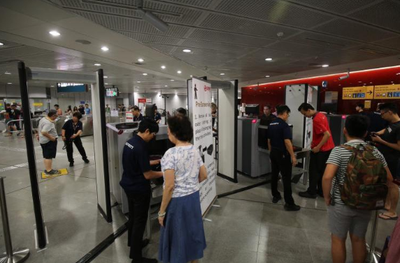 新加坡将加强交通枢纽安检，部署金属探测器
