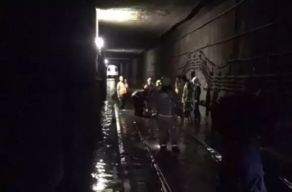 新加坡地铁因列车撞死员工和隧道积水事故被罚190万元