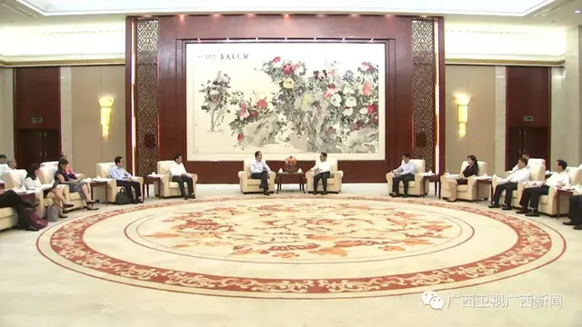 陈武会见新加坡“慧眼中国高级领袖研修班”代表团