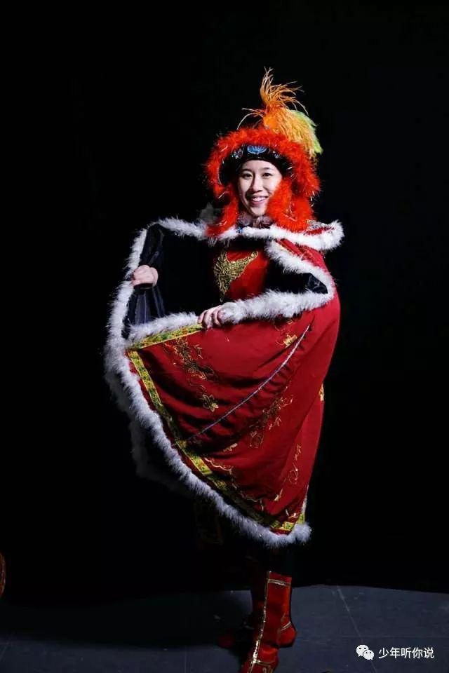 你因为追星散尽钱财，她6岁追星成为国粹传承人