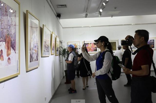 “美国密苏里州水彩画协会2018国际水彩年度大展”在青岛闭幕