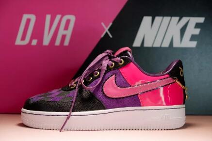 造价上万！网友定制D.Va主题Nike鞋送女友