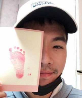 王传一当爸爸了！可米小子中两人去世，一人不见，一位大陆当牙医